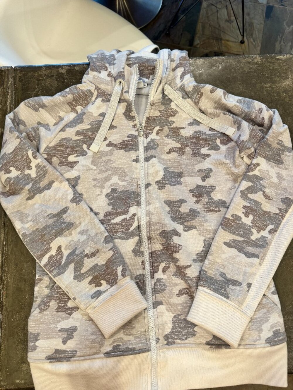 Athleta Hoodie, Size: L